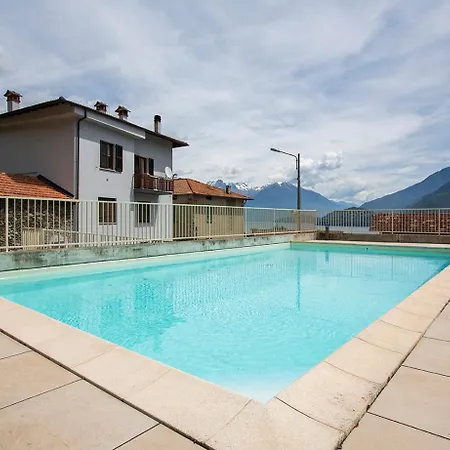 Larius Apartment-residence With Pool On Lägenhet