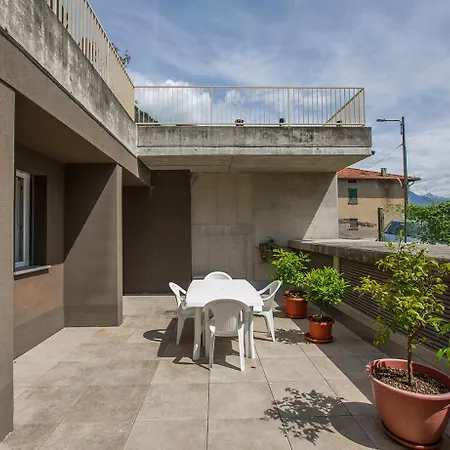 Larius Apartment-residence With Pool On *