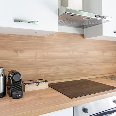 Larius Apartment-residence With Pool On Appartamento *