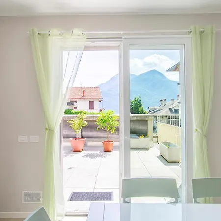 Larius Apartment-residence With Pool On * 穆索