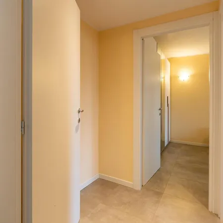 Larius Apartment-residence With Pool On Appartement *