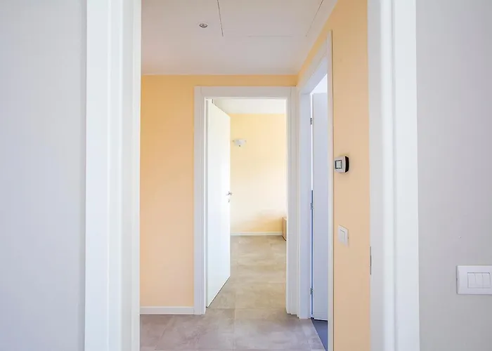 Larius Apartment-residence With Pool On *