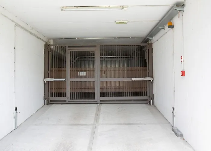 Larius Apartment-residence With Pool On Apartmán