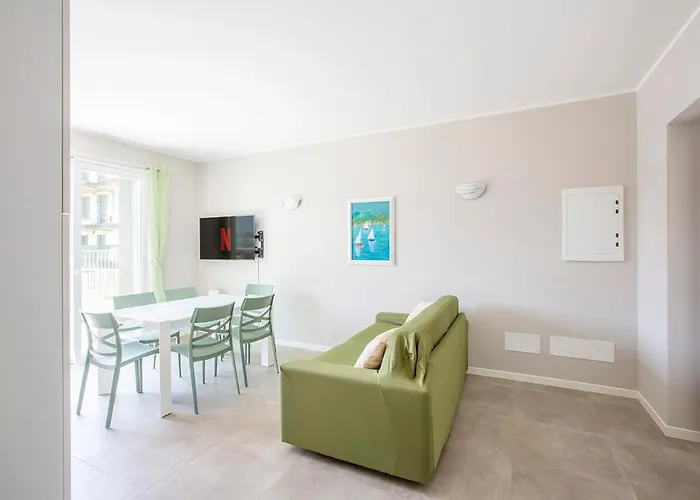 Larius Apartment-residence With Pool On * Musso