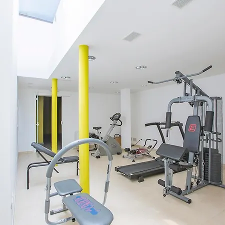 Larius Apartment-residence With Pool On Apartamento