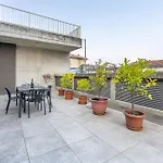 Larius Apartment-residence With Pool On Appartamento Musso