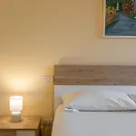 Larius Apartment-residence With Pool On