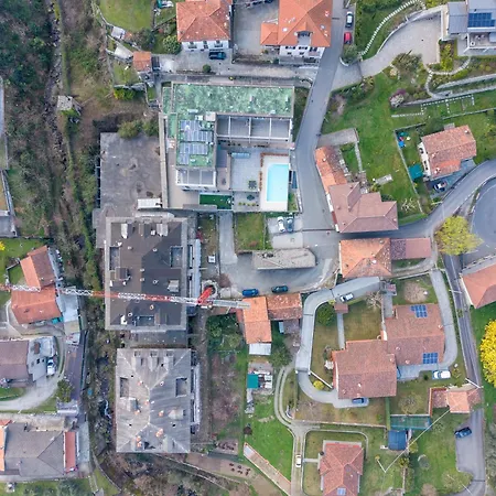 Larius Apartment-residence With Pool On Appartamento